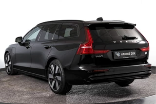 Volvo V60 | Dig. Cockpit | Adapt. Cruise | Stoel-+Stuurverw. | PDC | Camera | NAV + App. Connect | ECC | LM 19