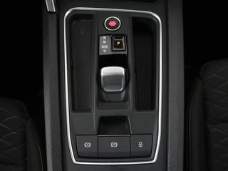 SEAT Leon SEAT Leon 1.5 eTSI FR Intens | Stoel & stuurverwarming |  Trekhaak | Adaptive cruise | Navigatie | Parkeerhulp | Full LED - afbeelding nr 12
