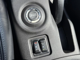 Mitsubishi Outlander Mitsubishi Outlander 2.0 PHEV Business Edition Navi,Trekhaak,Camera,Schuifdak,Leder,Stoelverwarming,Clima,Cruise,Pdc V+A,Lmv,Nieuwe Apk bij Aflevering - afbeelding nr 17