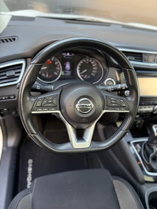 Nissan QASHQAI Nissan Qashqai 1.2 N-Connecta Automaat Pano - afbeelding nr 39