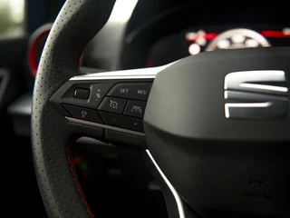 SEAT Arona SEAT Arona 1.0 EcoTSI 116pk FR DSG | Full LED | Keyless | ParkAssist + Camera | App-Connect | Armsteun vóór | Black Pack | Wireless Charge - afbeelding nr 10