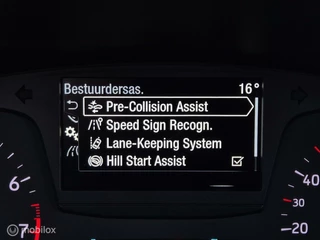 Ford Focus FORD FOCUS 1.0 ECOBOOST TREND EDITION/LED/CARPLAY/CRUISE/LANE ASSIST/16''LMV - afbeelding nr 31
