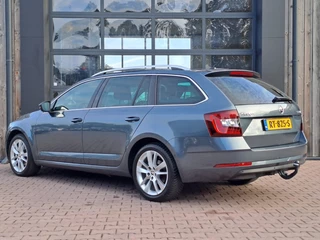Škoda Octavia Škoda Octavia Combi 1.0 TSI Greentech Style Business | Automaat | Trekhaak | Stoelverwarming | All-seasons | Cruise | - afbeelding nr 53