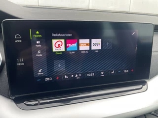 Škoda Octavia Škoda Octavia Combi 1.5 e-TSI Business Edition Plus | Trekhaak | Head-Up | Carplay | LED | Sfeerverl. | Camera | Memory - afbeelding nr 32