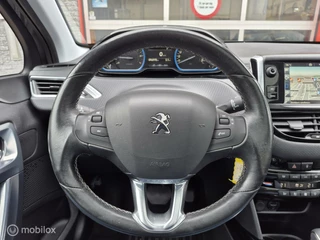 Peugeot 2008 PEUGEOT 2008 1.2 PURETECH ALLURE / 1e Eigenaar / Panoramadak / - afbeelding nr 17