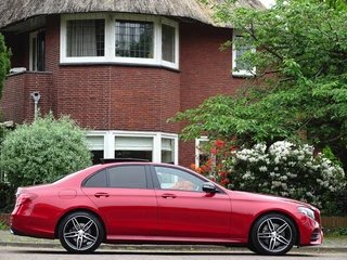 Mercedes-Benz E-Klasse Mercedes-Benz E-Klasse 220d automaat / AMG pakket 2017 / CARBON / LED *NAP* - afbeelding nr 3