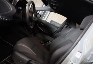 Toyota Corolla Toyota Corolla 1.8 Hybrid Business Plus / Aut / Camera / Acc / Lane Assist / Dode Hoek / Massage / Stoelverkoeling / Led / 17 Inch - afbeelding nr 24