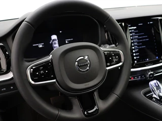 Volvo S60 Volvo S60 T6 PLUG-IN HYBRID LONG RANGE PLUS DARK SCHUIFDAK 19INCH HARMAN K - afbeelding nr 16