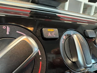 Volkswagen up! Volkswagen Up! 1.0 BMT high up!*75PK*Stuurwielbediening*LMV*Telefoonverbinding* - afbeelding nr 20