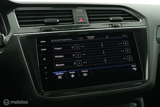 Volkswagen Tiguan Volkswagen Tiguan 1.5 TSI R-Line 150 Pk DSG-7| Virtual | 20LMV | Exec.pakket | IQ Licht | DAB | Vol Opties | NL Auto |DEALER-STAAT - afbeelding nr 46