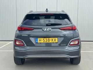 Hyundai Kona Hyundai Kona EV Premium 64 kWh|Navi|NL-Auto|LED - afbeelding nr 16