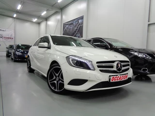 Mercedes-Benz A-Klasse Mercedes A-klasse 180 Style/ Bi-Xenon/ Navi/ PDC/ 18'' AMG - afbeelding nr 2