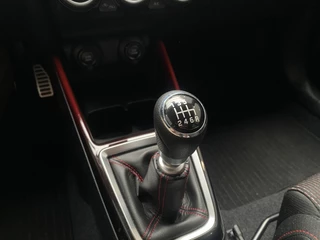 Suzuki Swift - afbeelding nr 17