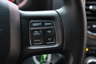 Dodge Ram 1500 Dodge Ram 1500 5.7 V8 4x4 Quad Cab Sport | Leder | Camera |  Trekhaak | 20'' | Airco | Cruise control | LPG 122 liter | LED verstraler | Bluetooth | Side-Bars - afbeelding nr 28