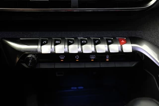 Peugeot 5008 Peugeot 5008 1.5 BlueHDi GT-Line - Panorama, Carplay, Camera, Half Leer - afbeelding nr 36