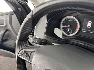 Škoda Karoq Škoda Karoq 1.5 TSI ACT Business Edition Aut. *PANO | 1/2LEATHER | FULL-LED | NAVI-FULLMAP | KEYLESS | COMFORT-SEATS | CAMERA | DAB+ | ECC | PDC | CRUISE | 18''ALU | TOWBAR* - afbeelding nr 20