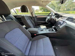 Volkswagen Passat Volkswagen Passat 1.4 TSI GTE DSG HEAD-UP/PDC/NAVI/AIRCO/LED - afbeelding nr 24