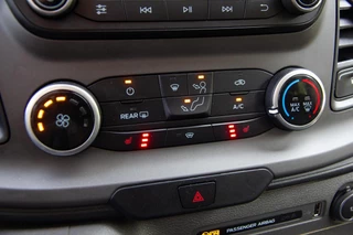 Ford Transit Custom Ford Transit Custom  9-Persoons PHEV Plug-in Hybride - afbeelding nr 11