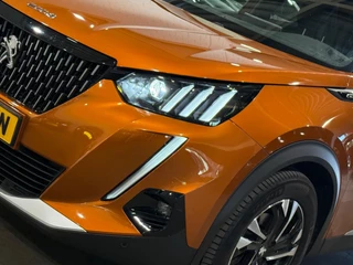 Peugeot 2008 Peugeot 2008 1.2 PureTech GT-Line 130pk Automaat - Orange Fusion - Chique - afbeelding nr 17
