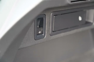 Volkswagen Tiguan Volkswagen Tiguan 1.4 TSI 4Motion Highline Business R - Trekhaak - Standkachel - Stoelverwarming & stuurwielverwarming - Parkeercamera - Climate Control - Cruise Control - LED - - afbeelding nr 39
