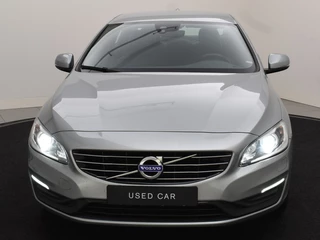 Volvo S60 Volvo S60 T3 POLAR+ DYNAMIC LEDER NAVI XENON BLUETOOTH PARK ASSIST - afbeelding nr 6
