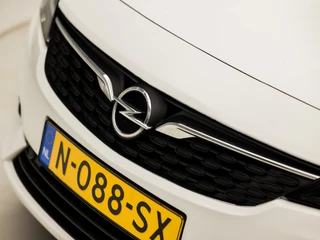 Opel Astra Opel Astra Sports Tourer 1.2 Design & Tech (APPLE CARPLAY, GROOT NAVI, CAMERA, ADAPTIVE CRUISE, LEDER, GETINT GLAS, SPORTSTOELEN, LED KOPLAMPEN, CRUISE, PARKEERSENSOREN, NIEUWE APK, NIEUWSTAAT) - afbeelding nr 34