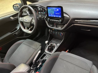Ford Fiesta Ford Fiesta 1.0 EcoBoost ST-Line Pano Camera Clima Keyless Navi B&O LED 18