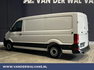 Volkswagen Crafter Volkswagen Crafter 2.0 TDI 141pk L3H2 L2H1 Euro6 Airco | Camera | Navigatie | Apple Carplay | Adaptieve Cruisecontrol Android Auto, Parkeersensoren, Stoelverwarming, Bijrijdersbank - afbeelding nr 2