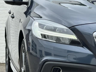 Volvo V40 Volvo V40 CROSS COUNTRY 1.5 T3 Momentum Ocean Race Cruise control Climate control Parkeersensor Navigatie - afbeelding nr 22