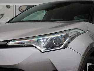 Toyota C-HR Toyota C-HR 1.8 Hybrid Bi-Tone - afbeelding nr 46