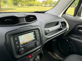 Jeep Renegade Jeep Renegade 1.4 MultiAir 140pk Night Eagle II 55.764km NAP - afbeelding nr 16