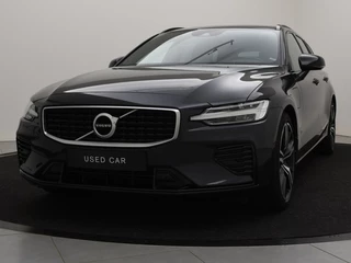 Volvo V60 Volvo V60 T8 PLUG-IN HYBRID AWD R-DESIGN HARMAN KARDON CAMERA DAB+ - afbeelding nr 2