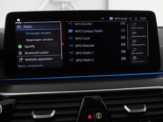 BMW 5 Serie BMW 5-serie 530e xDrive M Sport | Leder |  Stoel & stuurverwarming | Sfeerverlichting | Adaptief LED | Carplay | Camera | Live cockpit | Navigatie - afbeelding nr 34