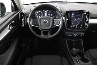 Volvo XC40 Volvo XC40 1.5 T4 Recharge R Design | Panoramadak |  Trekhaak | 360 camera | Stoel & stuurverwarming | Harman/Kardon | Adaptive cruise | Carplay - afbeelding nr 3