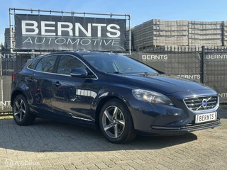 Volvo V40 Volvo V40 D4|Navigatie|Bluetooth|Parkeersensoren|Digitaal instrumentenpaneel - afbeelding nr 44