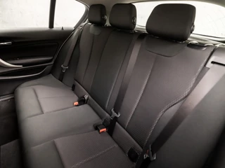 BMW 1 Serie Automaat (NAVIGATIE, CLIMATE, STOELVERWARMING, GETINT GLAS, SPORTSTOELEN, XENON, CRUISE, NIEUWE APK, NIEUWSTAAT) - afbeelding nr 15