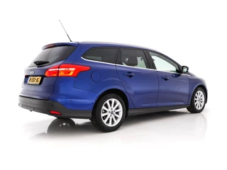 Ford Focus *NAVI-FULLMAP | LEATHER-MICROFIBRE | ECC | HEATED-SEATS | PDC | CRUISE | COMFORT-SEATS | 16''ALU* - afbeelding nr 6