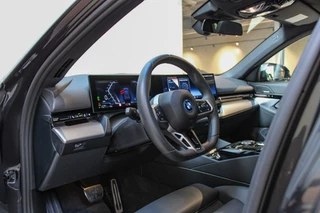 BMW 5 Serie BMW 5-serie Touring 530e PANO | TREKH | HUD - afbeelding nr 10