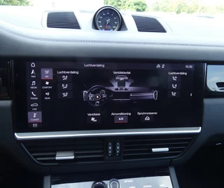 Porsche Cayenne Porsche Cayenne 4.0 V8 551PK TURBO,Pano,360,Nightvision,Trhaak - afbeelding nr 24