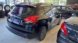 Peugeot 2008 Peugeot 2008 1.2 Active Airco Pano dak Handsfree Stoelverwarming CPV Electr.ramen - afbeelding nr 2