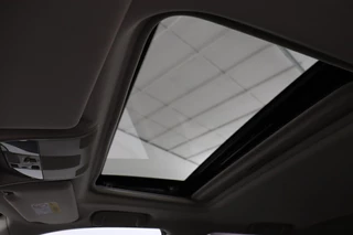 Mitsubishi Outlander Mitsubishi Outlander 2.4 PHEV Intense+ | Schuifdak | Stoelverwarming |  360 camera | Carplay | Navigatie | Full LED | Stuurverwarming | Keyless | Dodehoek detectie - afbeelding nr 6