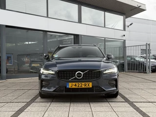 Volvo V60 Volvo V60 2.0 B4 Aut. 197pk MHEV R-Design | Navi | Camera | Trekhaak | Memory | - afbeelding nr 8