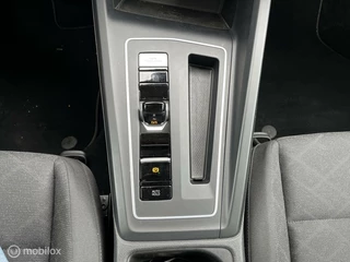 Volkswagen Golf Volkswagen Golf Variant 1.5 eTSI Style NAVI/CRUISE/PDC/CLIMA - afbeelding nr 13