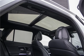 Mercedes-Benz GLC Mercedes-Benz GLC 300e 4MATIC AMG Premium Plus, Pano, Massage, Burmester, Head-Up, Nightpakket - afbeelding nr 13