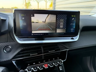 Peugeot e-2008 Peugeot e-2008 EV Allure Pack 50 kWh SOH 99% 360 Camera Navi - afbeelding nr 11