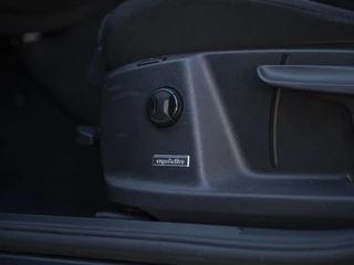 Volkswagen Golf Sportsvan | LED | Pano | Trekhaak wegklapb. | Park Assist | Voorruitverwarming | Camera achter | Winterpakket | Navi | ACC | Alarm | Spiegelpakket - afbeelding nr 38