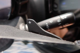 Peugeot 108 Peugeot 108 1.0 E-VTi AUTOMAAT Allure 72pk 5drs. Clima, Carplay, LIM, Camera - afbeelding nr 16