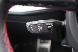 Audi A3 Audi A3 Limousine 30 TFSI S edition / Panoramadak / Camera / Head-up / Luxe Leder / B&O / Carbon spoiler / Dodehoek / Navigatie / ACC / DAB - afbeelding nr 32