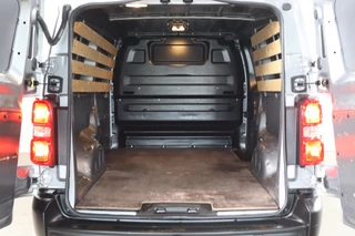 Toyota ProAce Toyota ProAce Worker 2.0 D-4D Navigator Long - NL- Auto!! Carplay I Trekhaak I Navi - afbeelding nr 5