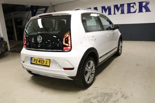 Volkswagen up! Volkswagen up! Up 1.0 BMT cross 2e EIGEN.-ORG.NL-STOELVERWARMING-ZEER NETTE - afbeelding nr 11